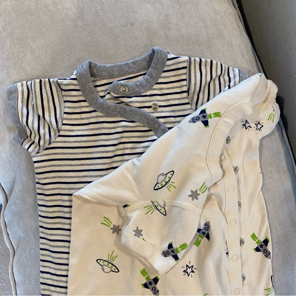 Hanna Andersson short sleeve infant rompers set of 2 6-12 months